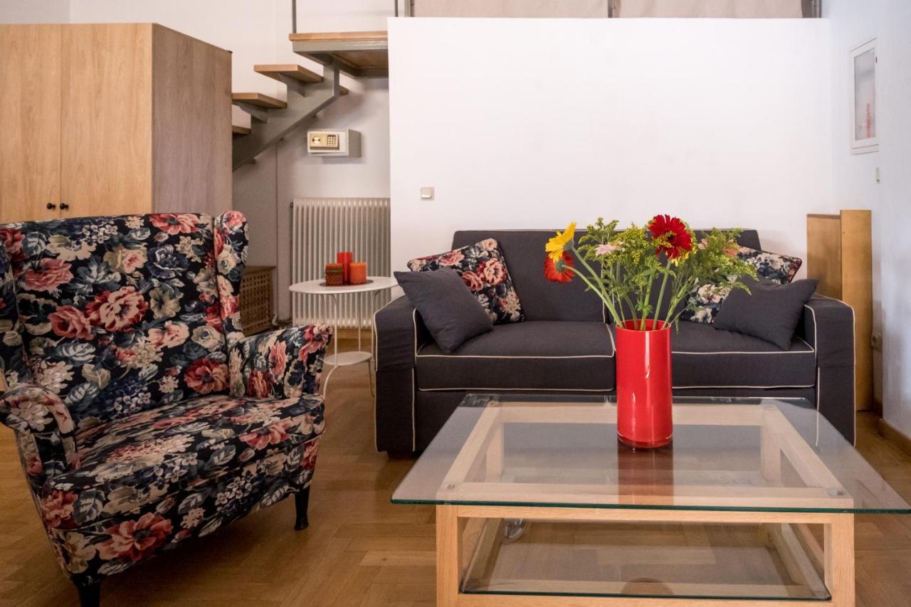 Thisio Loft Афіни Екстер'єр фото