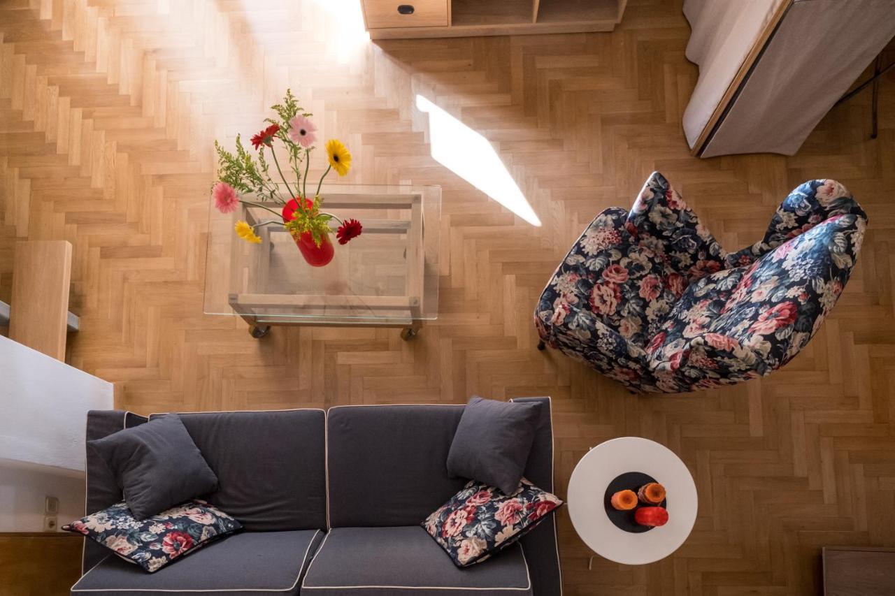 Thisio Loft Афіни Екстер'єр фото